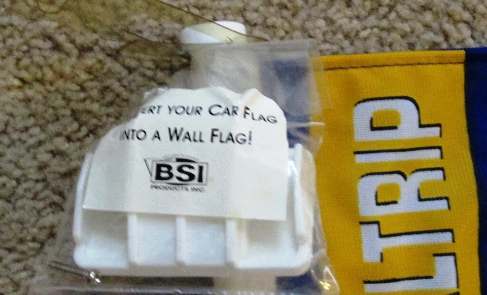 MICHAEL WALTRIP #15 NASCAR 2003 Colección Edición Serie Doble Cara Coche Bandera Foto 2 de 4