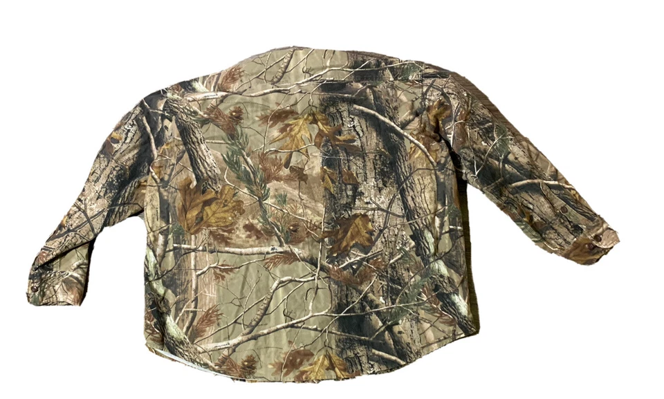Cabelas Men’s Realtree AP Cano Hunting Long Sleeve Button Down Size 2XL - Image 2 of 4