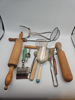 Lot Of 11 Vintage Wood And Metal Kitchen Gadget Utensils Tools