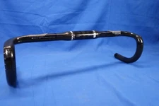 Bontrager Pro IsoCore Carbon VR-SF Short Reach Road Drop Handlebar: 44m Width