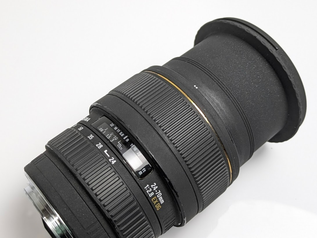 レンズ(ズーム) SIGMA 24-70mm F2.8 IF EX DG HSM MACRO SIGMA EX 24-70mm f/2.8 DG Macro Lens Canon EF [Excellent w/Hood