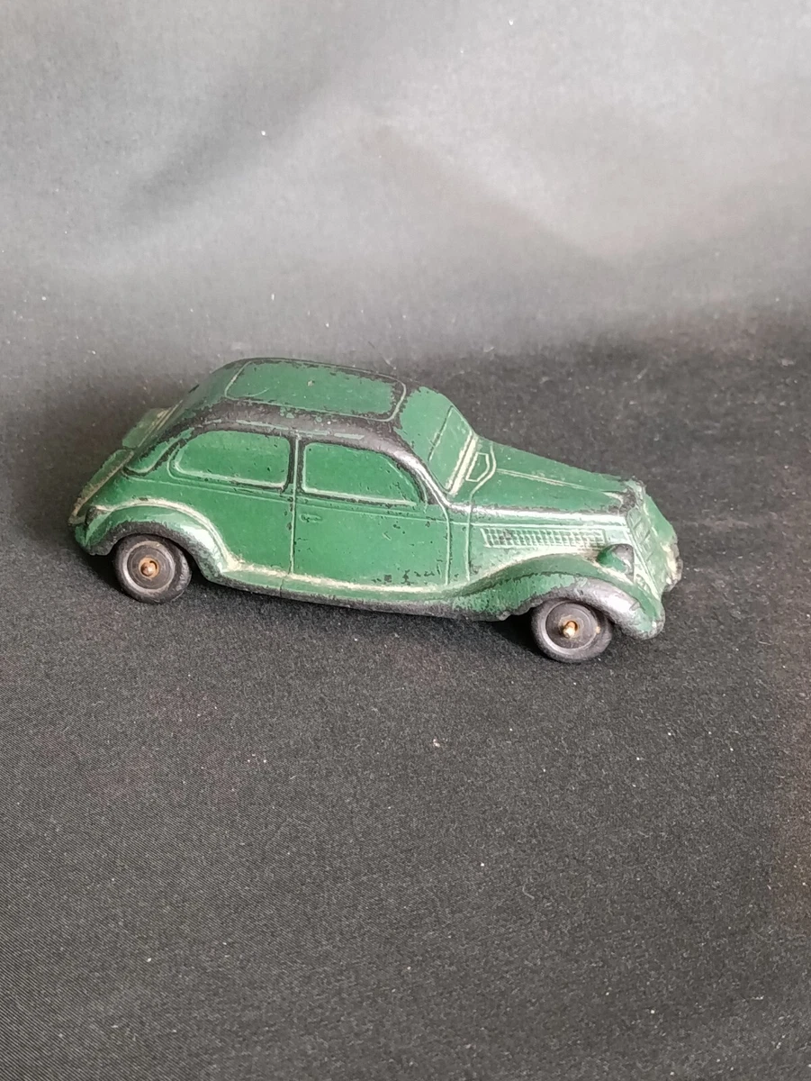 Micarola – Citroën C4F Militaire 1930 – 1/43, Résine, Vert Armée, Présentoir Inclus – ST1