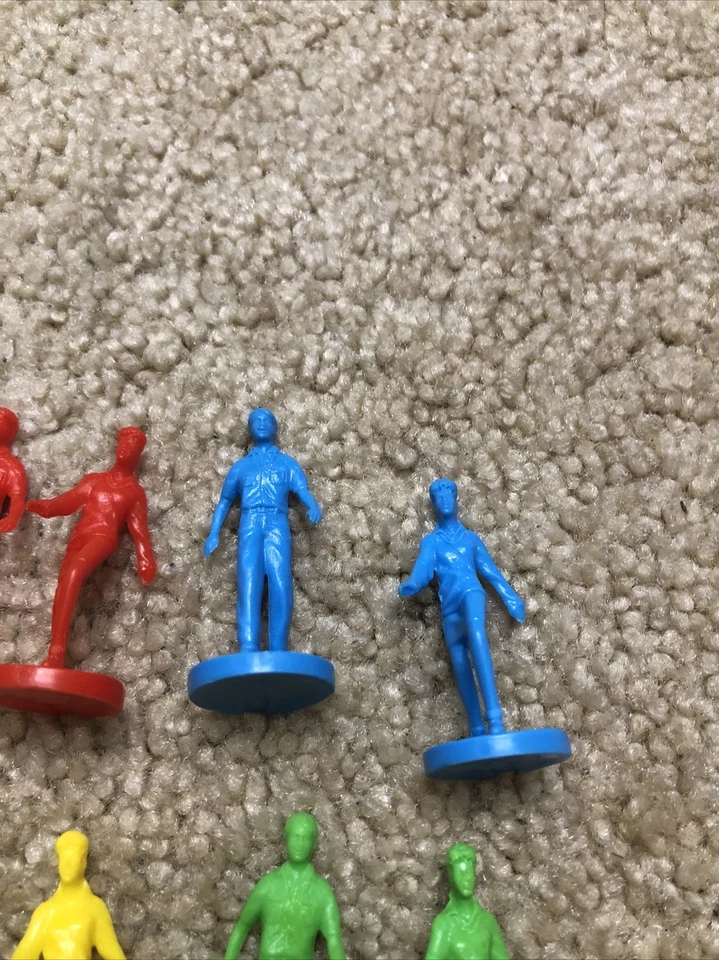 Vintage 1989 Mall Madness 8 piece player pawn movers set replacement parts - Image 3 of 4
