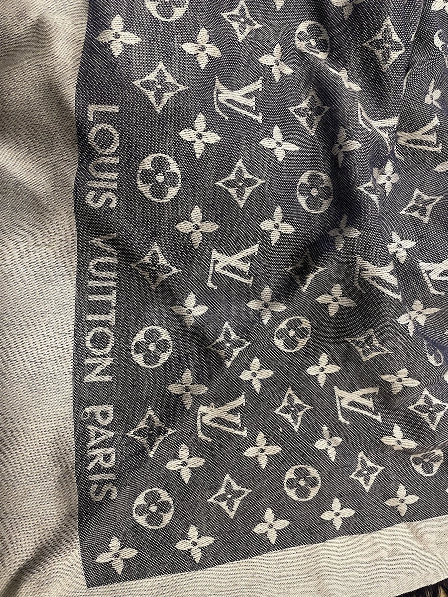 LOUIS VUITTON MONOGRAM BLUE DENIM SHAWL M71376 | eBay 
