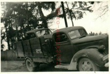 Photo, WW2, car on truck with flatbed N 50066