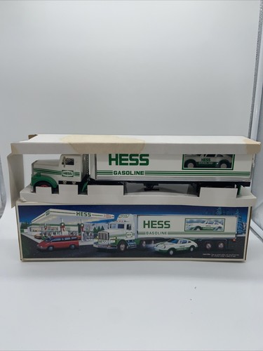 Vintage 1992 Hess 18-Wheeler and Racer