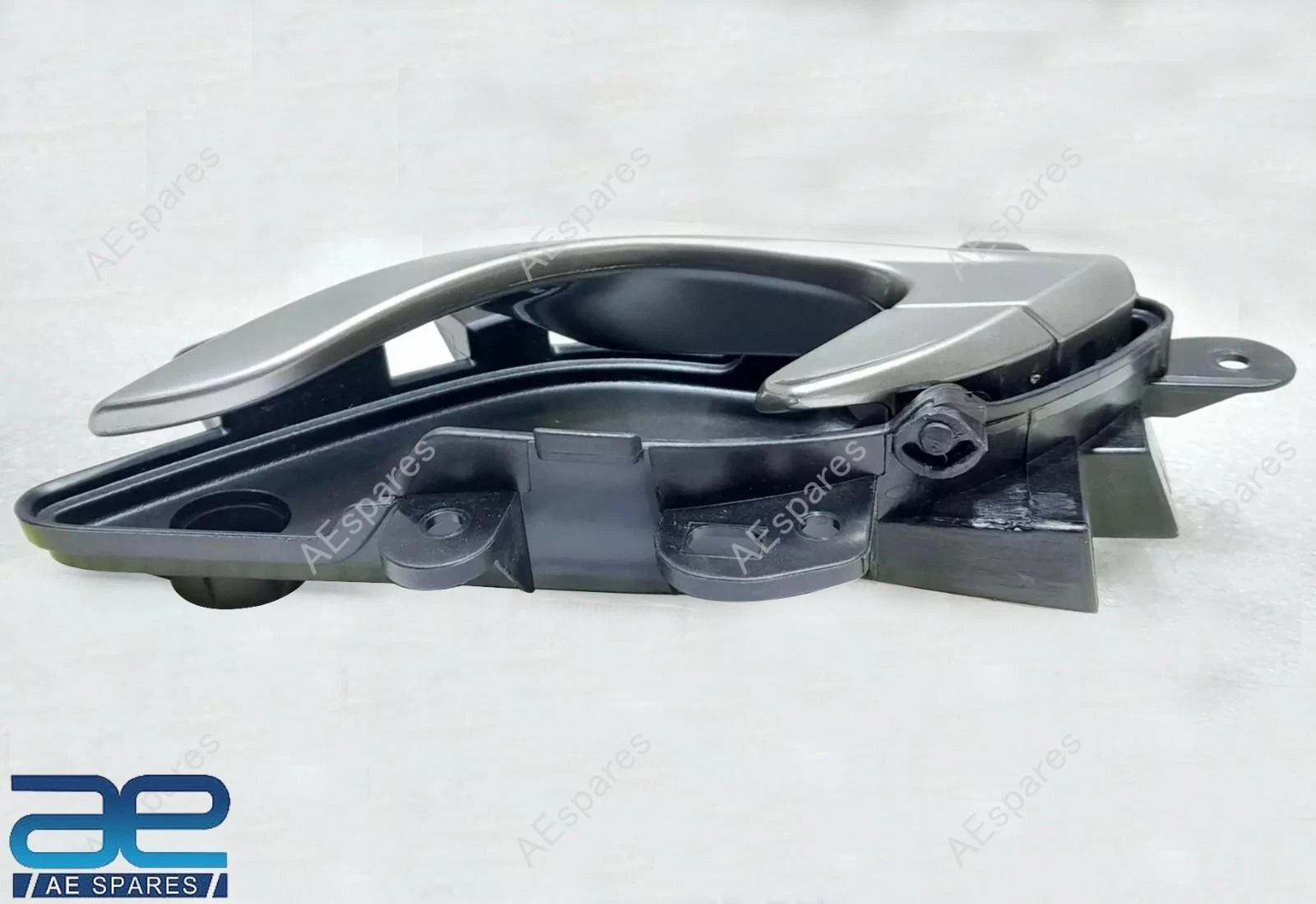 Interior Front Door Handle Assy LH For Mahindra XUV500 2018-2022 0114DAW00071K view 3
