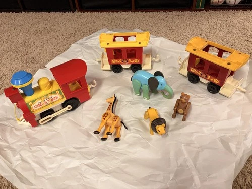 vintage Fisher-Price Play Family Circus Train, model #991 Includes 4 Animal