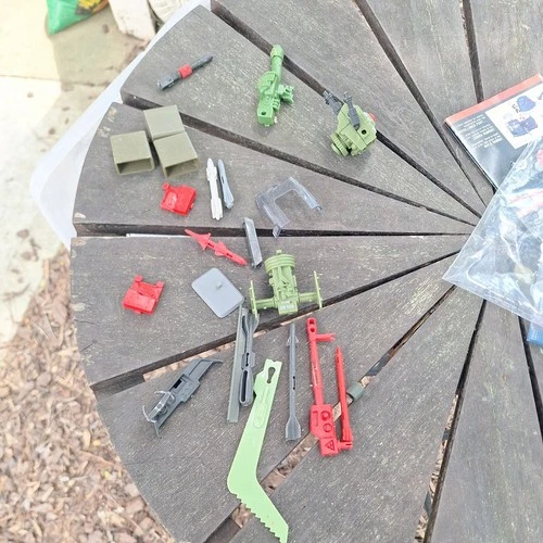 Vintage GI Joe Vehicle Parts 1984 lot!  Missles and more.