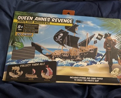 Heebie Jeebies Queen Annes Revenge Pirate Ship Model Kit 122 Pieces Ages 8 & Up
