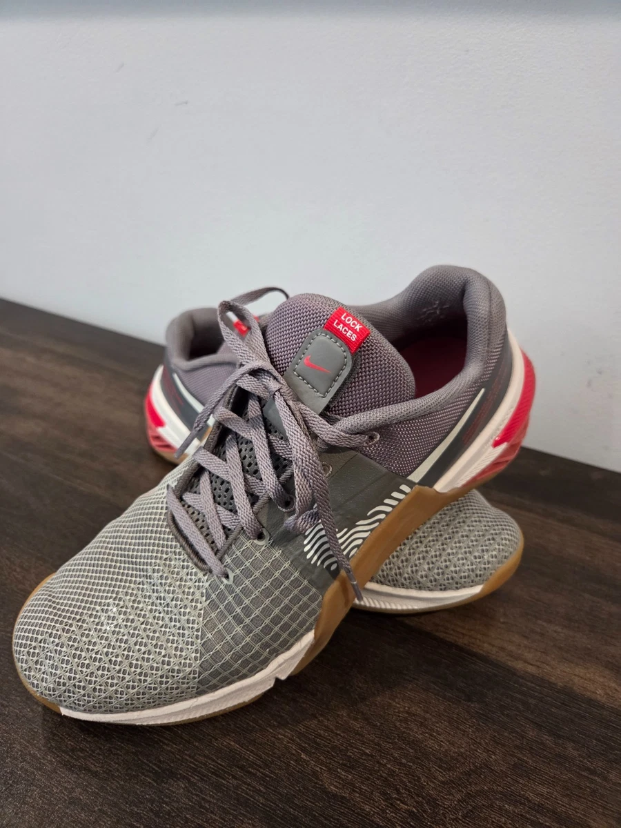 Nike Metcon 8 Flat Pewter Light Crimson for Sale  display picture 3