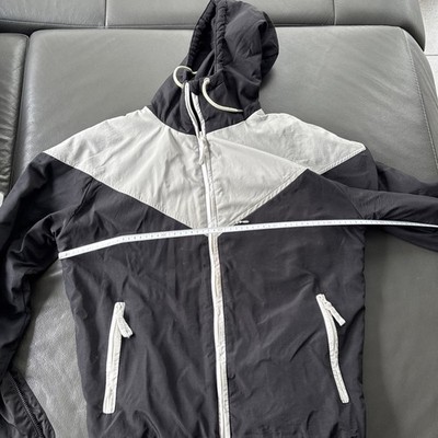 Titus Jacke - Schwarz, Größe M