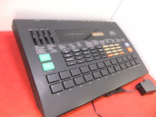 Yamaha RX7 Rhythm Drum Machine New Battery Tested Very Good w/ Power Supply