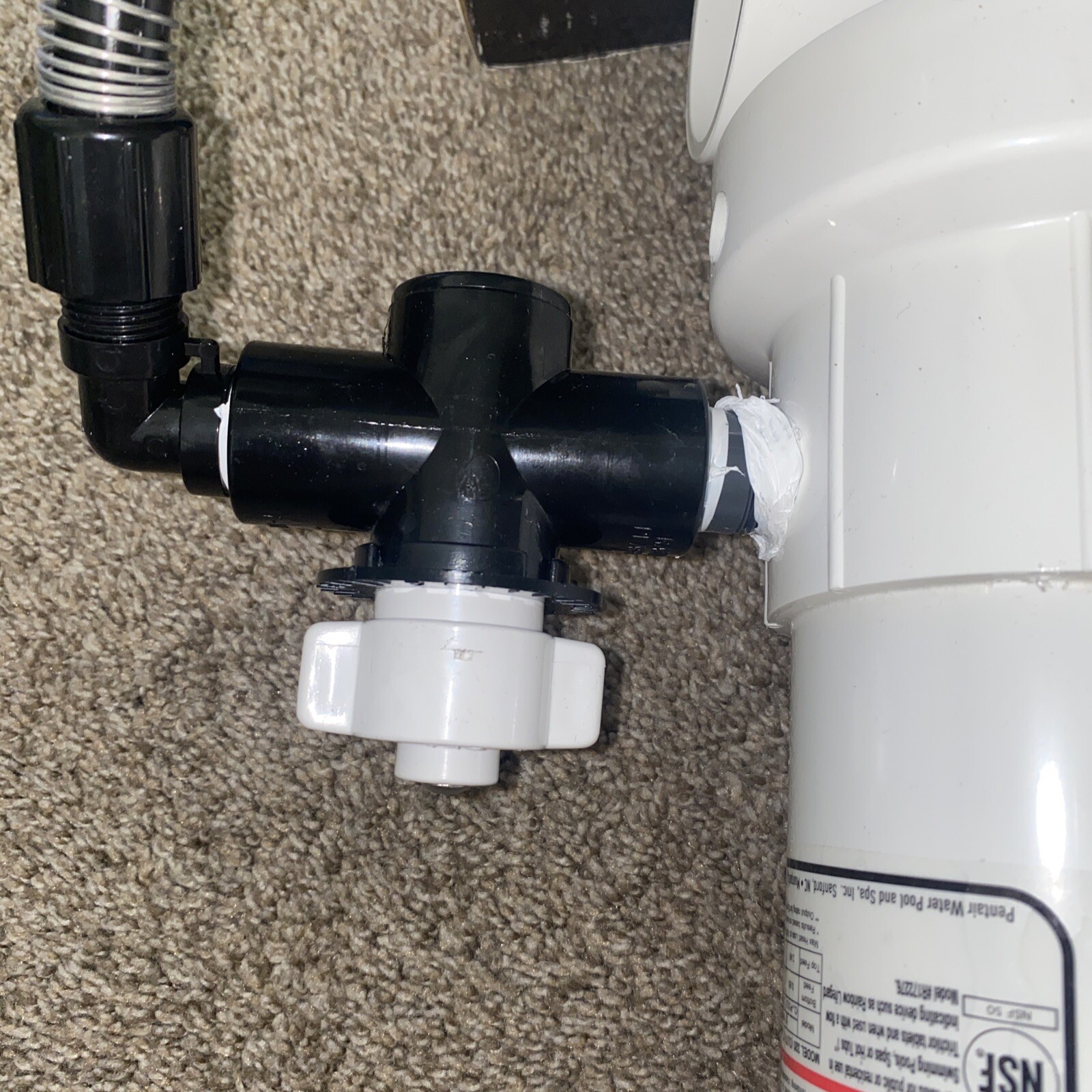 Pentair R171096 Rainbow 320 Automatic Chlorinator InLine Feeder Free