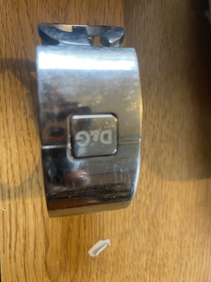 D&G Dolce & Gabbana女式手镯手表 — 第 3/4 张图片