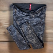 Spanx Leggings Faux Leather Camo in Matte Black Camouflage Women Sz L 20185R