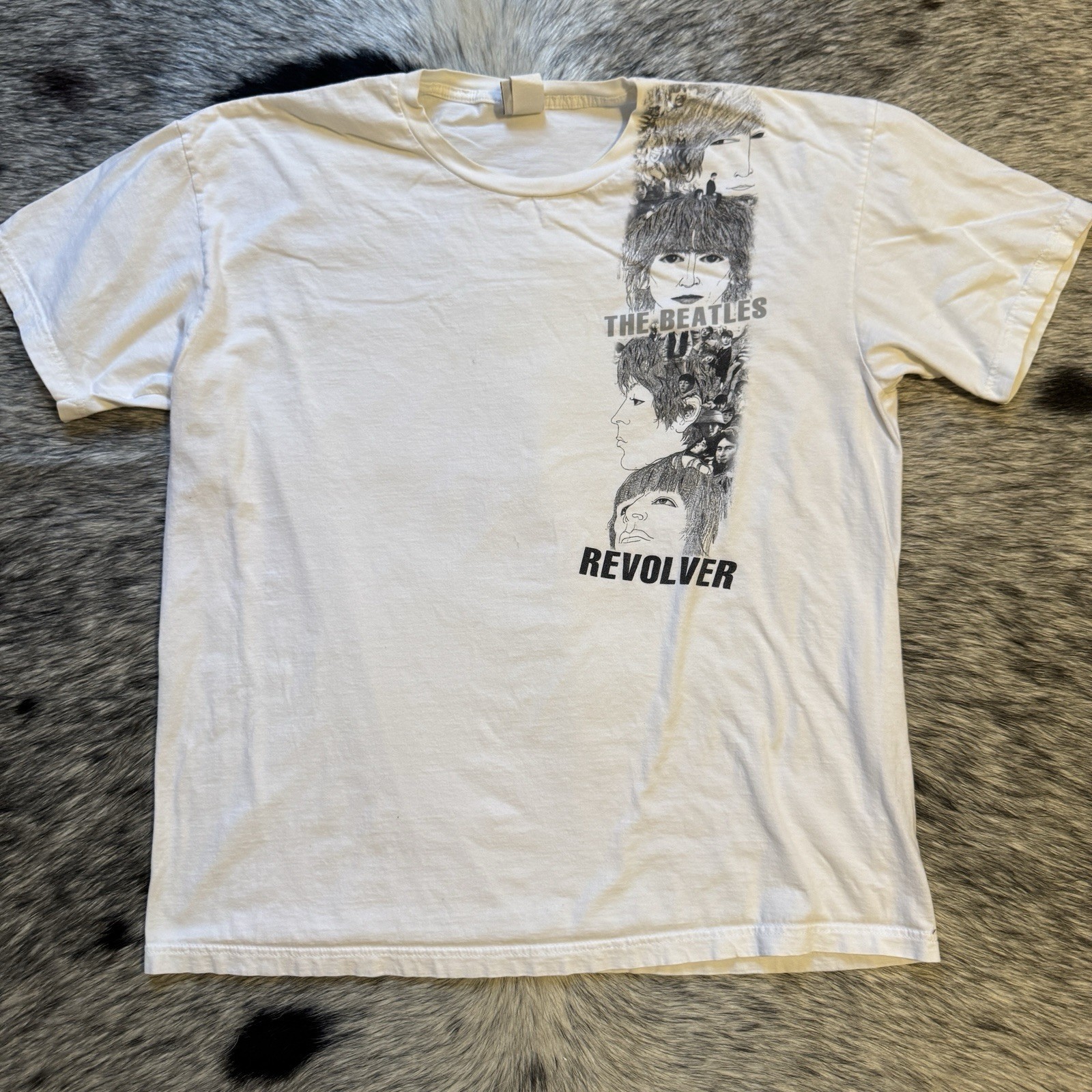 🎸 Vintage The Beatles “Revolver” Graphic T-Shirt White XL (Official Apple Tag)