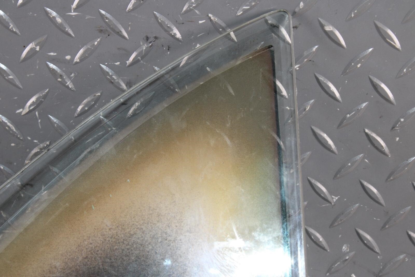 13-18 Flying Spur *DMG* Rear Passenger Side Right RH Quarter Window Glass OEM OE