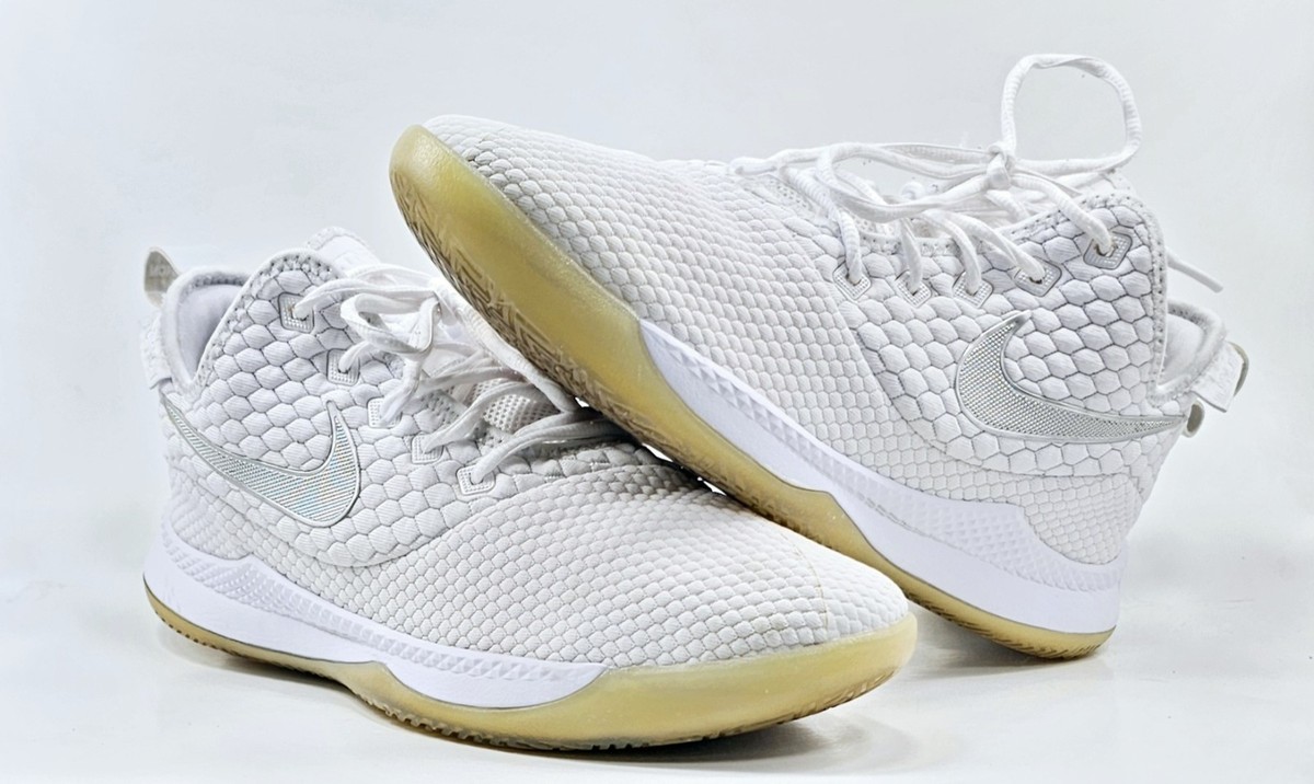 Nike LeBron Witness 3 White chrome Basketball Shoes Mens 9 Nike-LeBron-Witness-3-Premium-  main image 3
