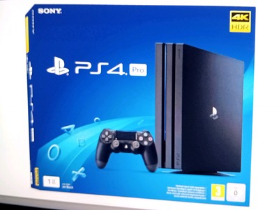 中古】PS4 Pro CUH-7000B Jet Black 1TB 赤2Pコントローラなどおまけ付