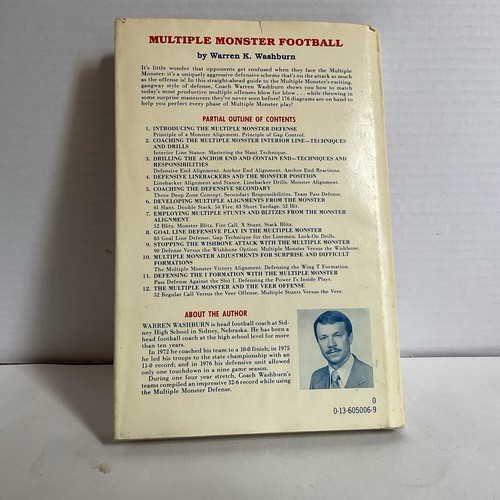 MULTIPLE MONSTER FOOTBALL By Warren K Washburn - Hardcover - Imagen 2 de 7