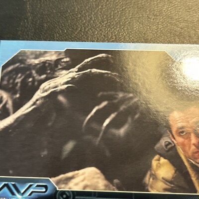 Jb4c Alien Vs Predator 2004 Avp #45 Sebastian Behind You