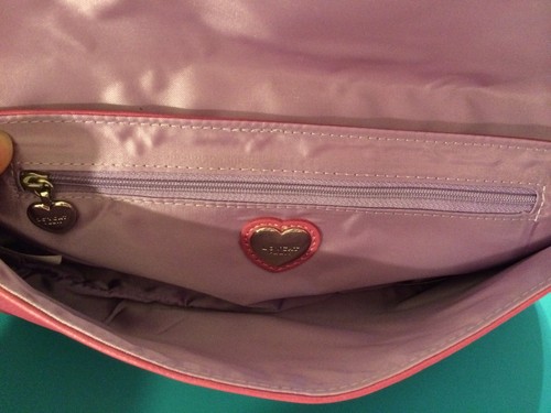 NEW LOVCAT PARIS Raspberry Pink Leather Purple Bow Heart Clutch Wristlet $148 - Picture 4 of 4