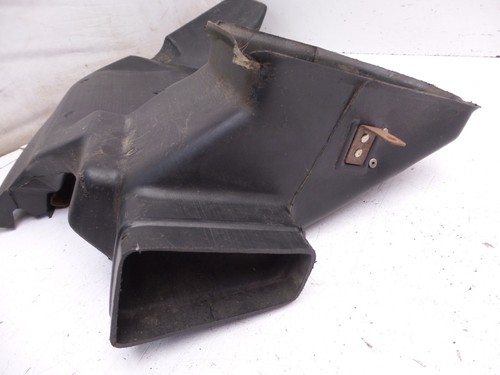 1973 Chevrolet Corvette C3 Center Dash Air Distribution Duct Vent GM 3963792 - Picture 4 of 21