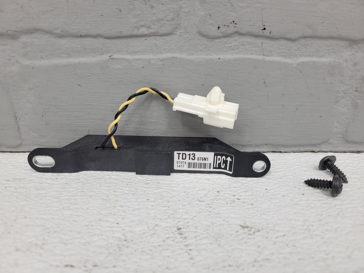 2007-2015 Mazda CX-9 Keyless Antenna AMP Front Center Console OEM