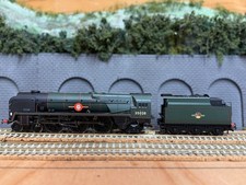 Hornby OO Gauge 35028 Clan Line With Smaller Tender As Preserved BR Green