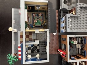 LEGO CREATOR: Detective's Office (10246)
