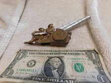 VINTAGE BARCLAY MANOIL CAST LEAD SOLDIER 2 MAN ANTI AIRCRAFT