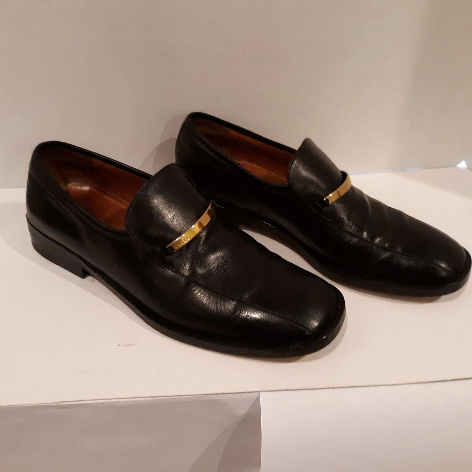 Chaussures homme Gucci en cuir noir, fabriquées en Italie. 10.5/11   D. Excellent état