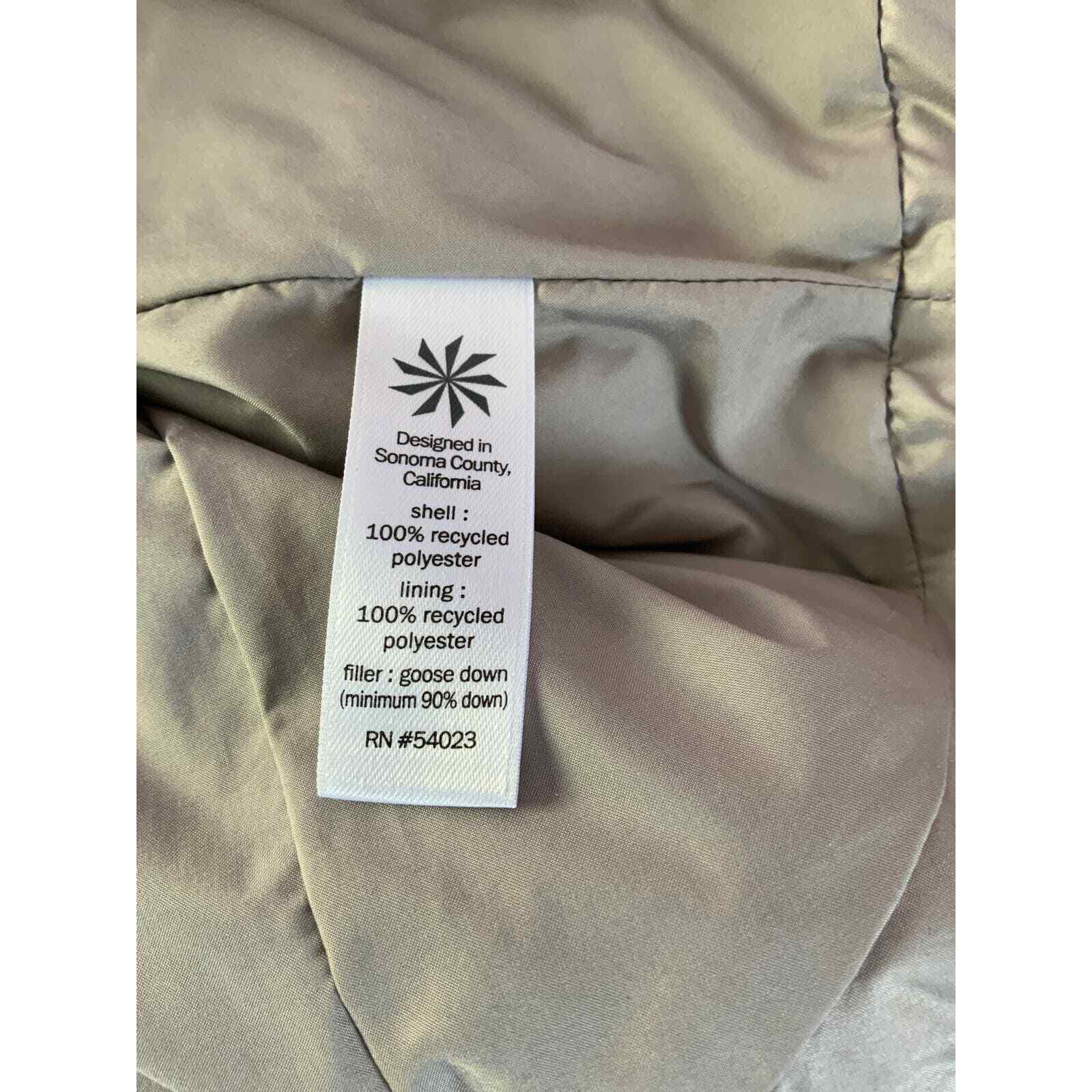 Athleta Responsible Down Jacket Gray S Small - image 6