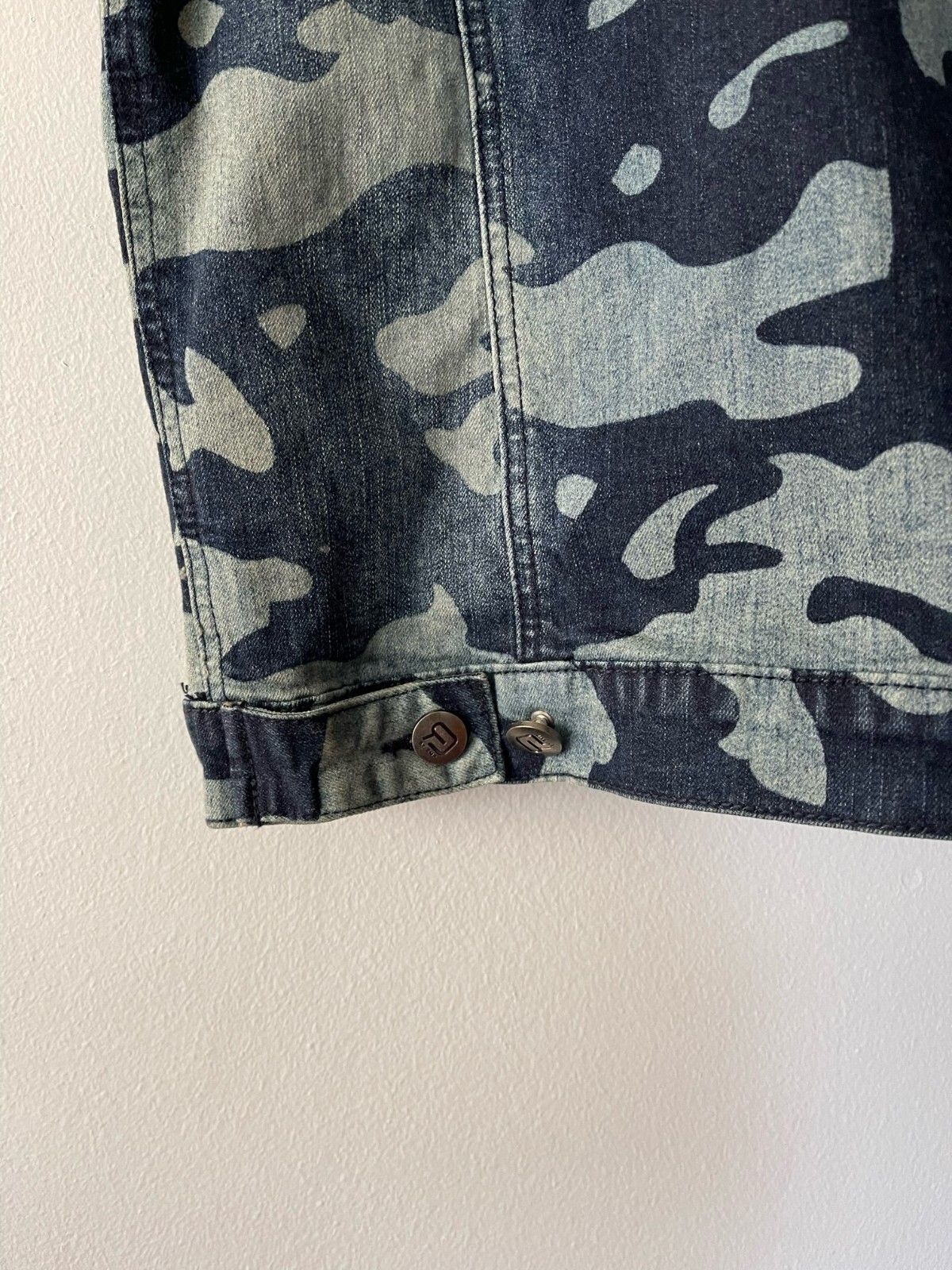 Picture 5 of 5
