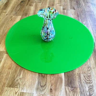 Round Kitchen Worktop Savers in Bright Green Gloss Finish Acrylic 3mm Round Kitchen Worktop Savers in Bright Green Gloss Finish Acrylic 3mm