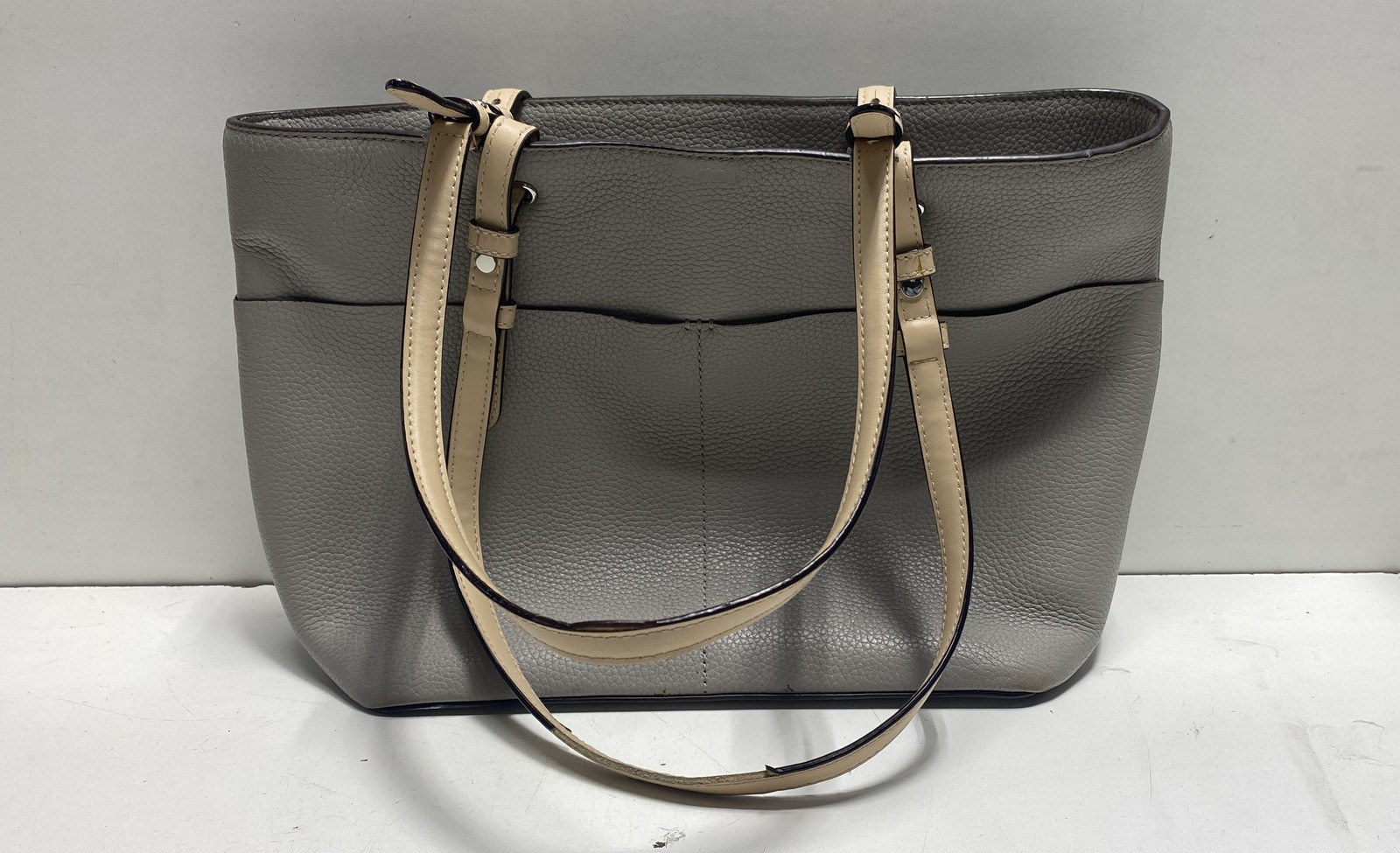 Michael Kors Gray Solid Pebbled Leather Zipper To… - image 2