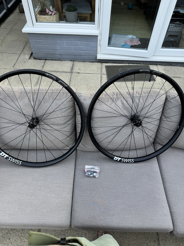 DT Swiss HXC 1700 29 6b Disc Wheelset Tubeless Ready Carbon