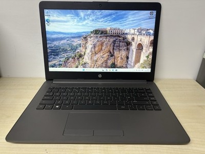HP Laptop 240 G7 15,6'' Intel Celeron N4020 8GB RAM 120GB SSD Windows 11 Pro LESEN