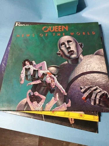 Queen News of the World Vinyl LP Record Album 1977
