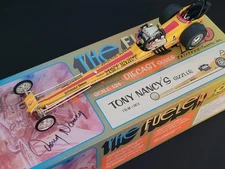 1320 The Fuelers Tony Nancy Signed Box 1:24 Diecast Dragster 1837/5000