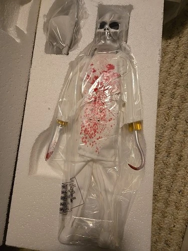 Puppet Master Blood Splattered BLADE Limited Edition Brand New