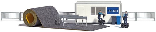 Busch 7868  H0 Action Set: Police station with Segways 1:87  HO | Zustand: Nuevo