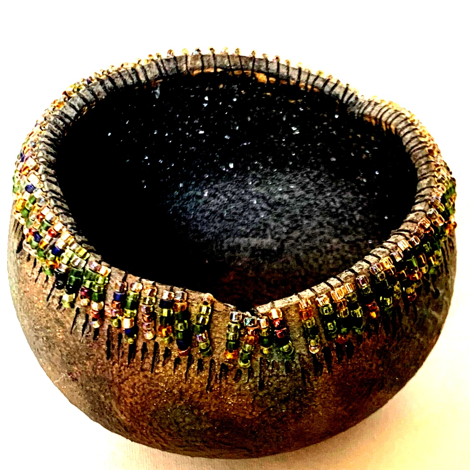 Calabaza Hecha a Mano Calabaza Cuentas Adornos Colores Oscuros Firmado Janet Frederick Foto 4 de 4