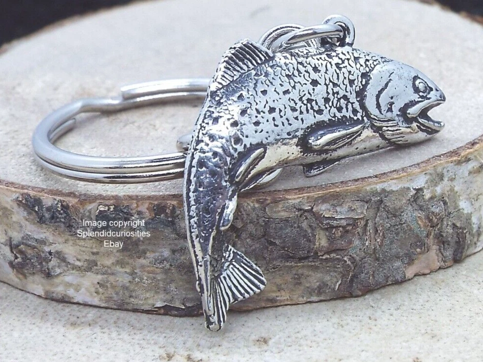 Silver fish best sale keyring