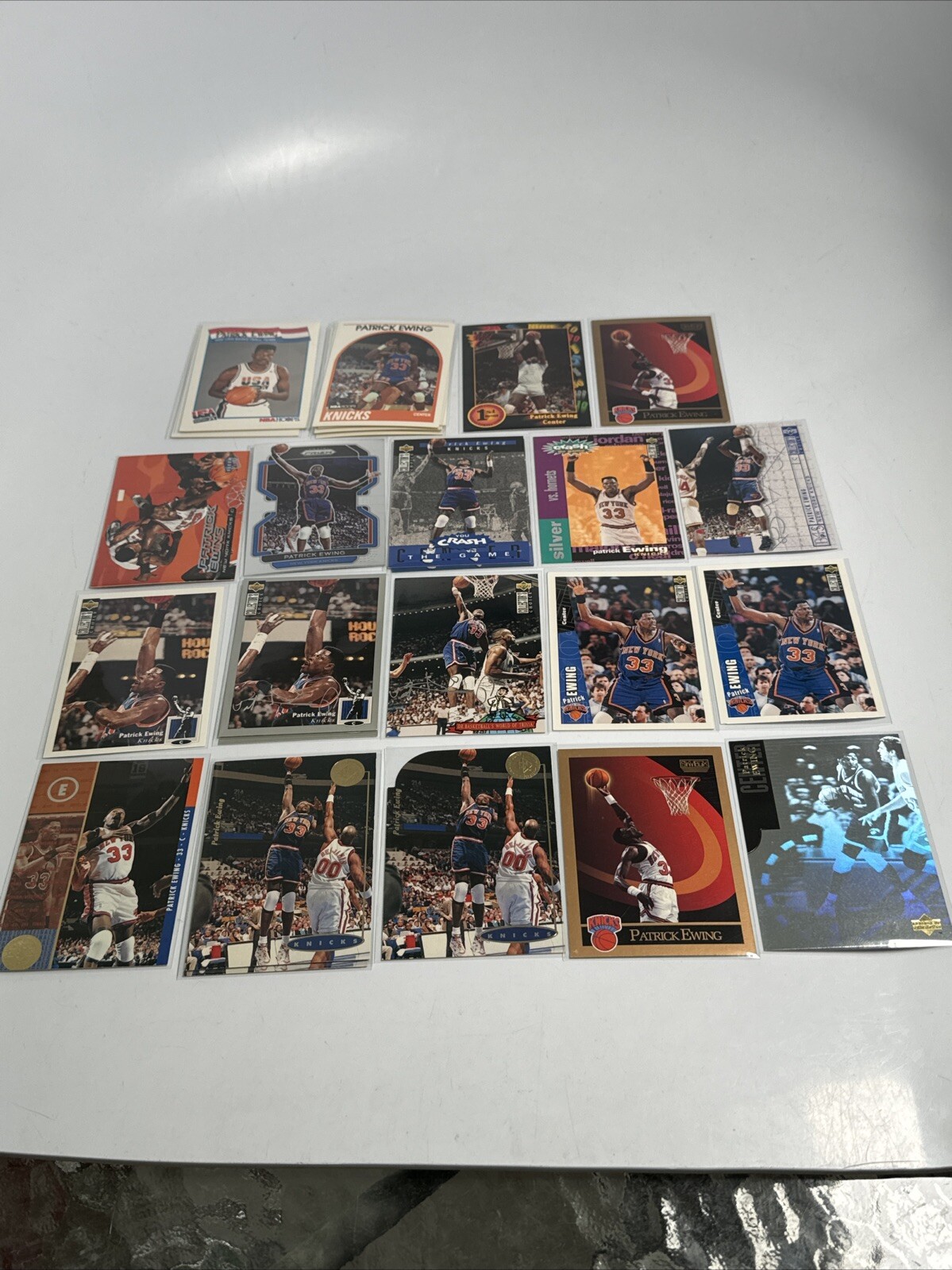 Lot Of 28 Patrick Ewing NBA Basketball Cards VTG NY Knicks EX-NM Holo #H6 Diecut