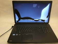 Toshiba Satellite C70-A / Intel i3 UNKNOWN SPECS / CRACKED/MISSING PARTS  MR