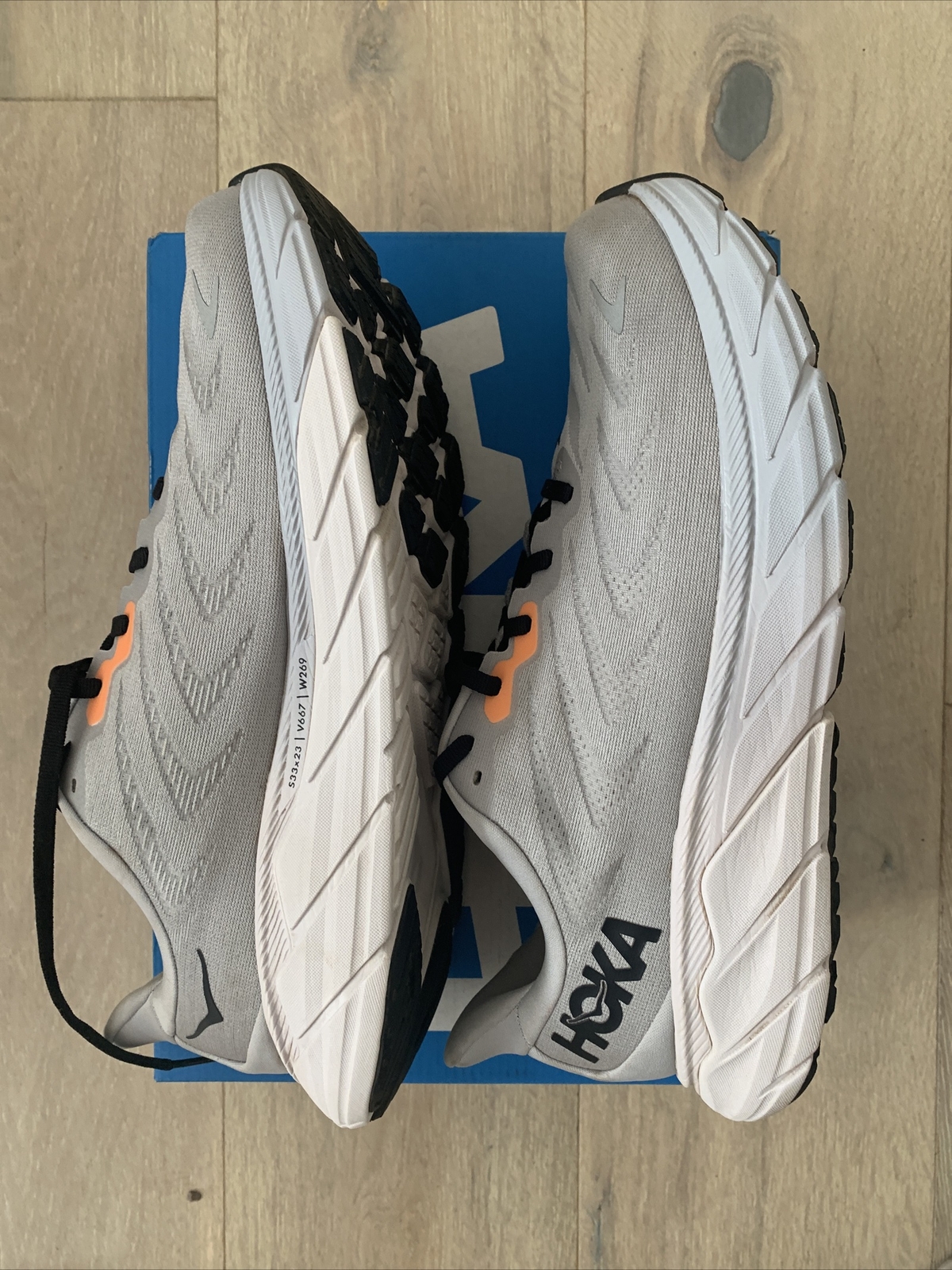 Hoka Men's Arahi 6 running shoes (Light Use) 10.5 2E … Gem