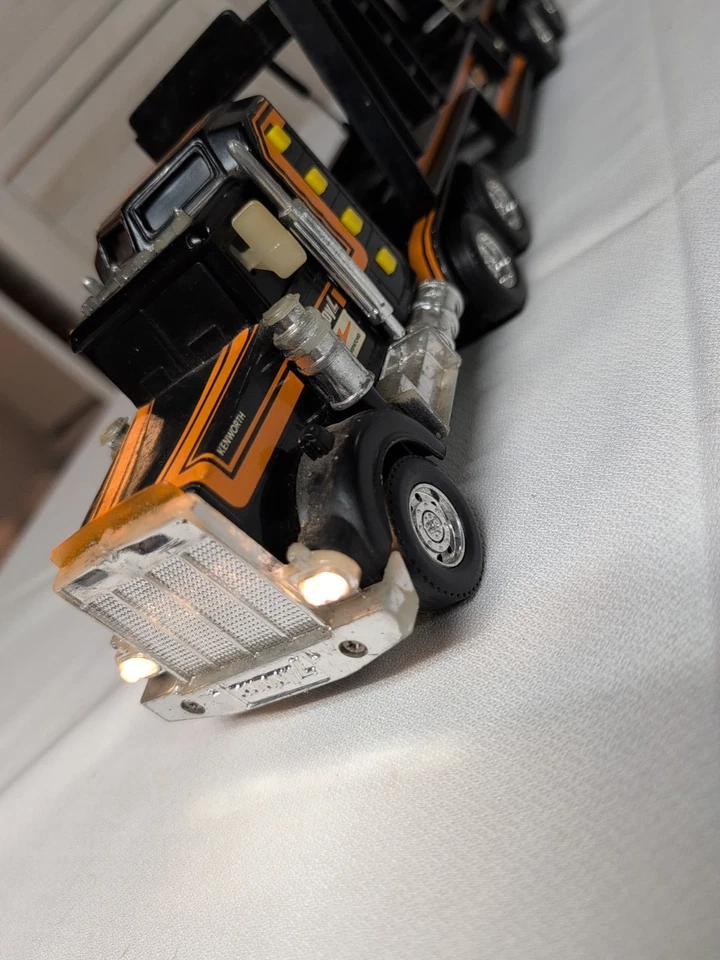 1993 Buddy L Kenworth Транспортный Грузовик Винтажная Игрушка Радио Диспетчер Грузовик Загорается - Изображение 4 из 4