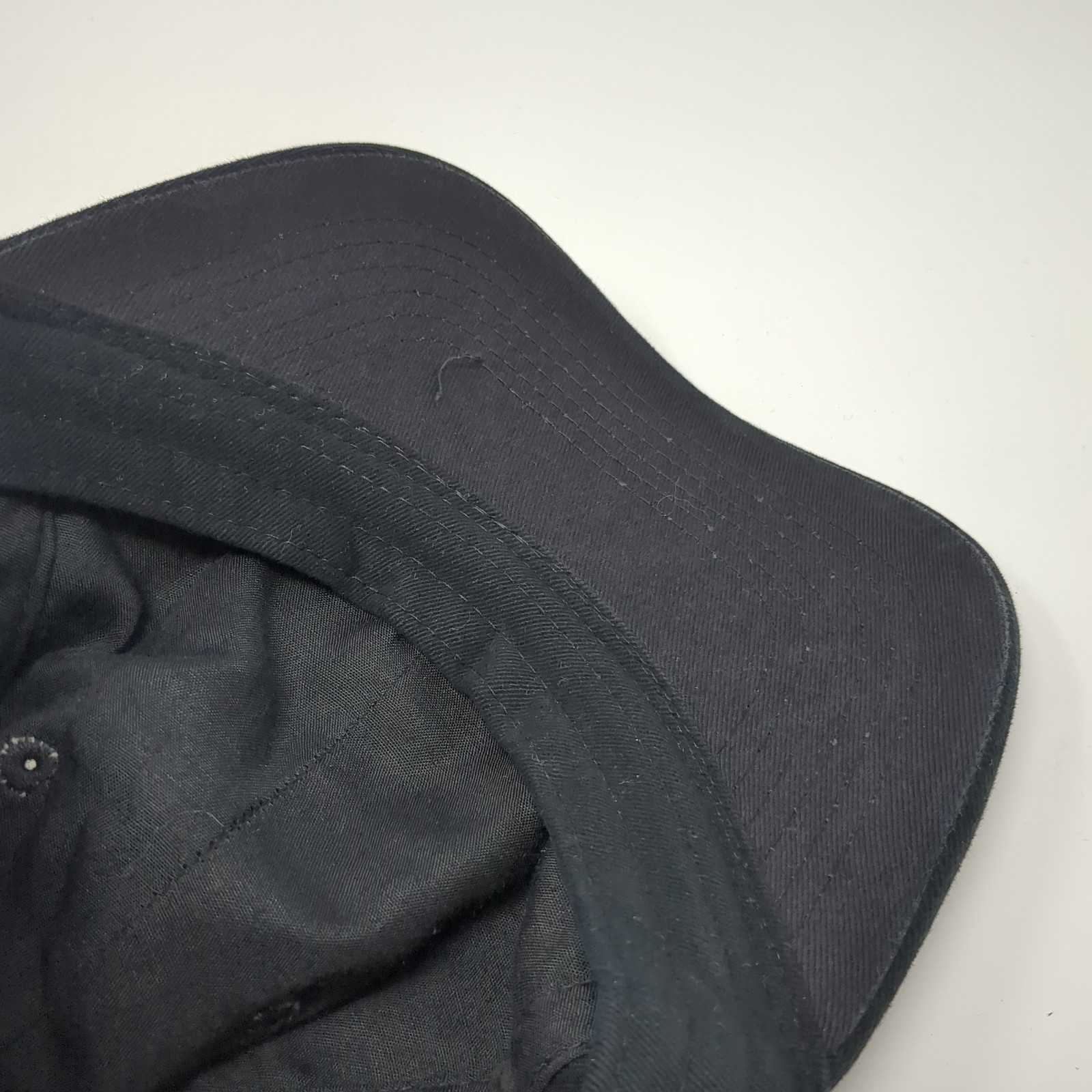 Unbranded Slideback Hat Black Solid One Size Casu… - image 9